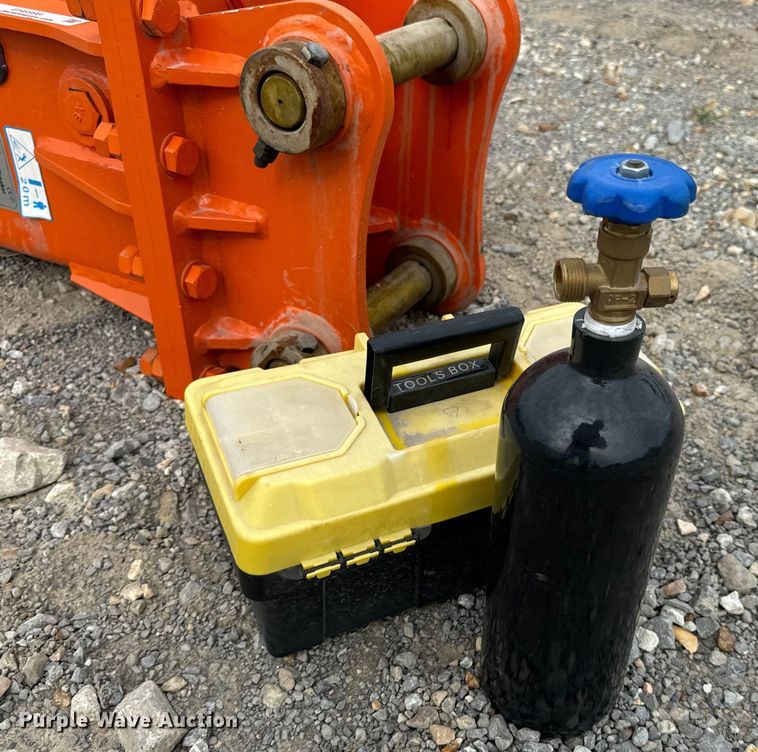 image for item EH6998 2024 Jisan JSB400B breaker