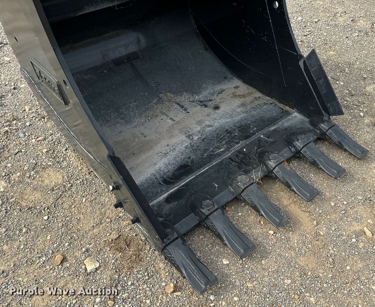 image for item EH6999 2022 Bobcat H18-1200-5105 excavator bucket