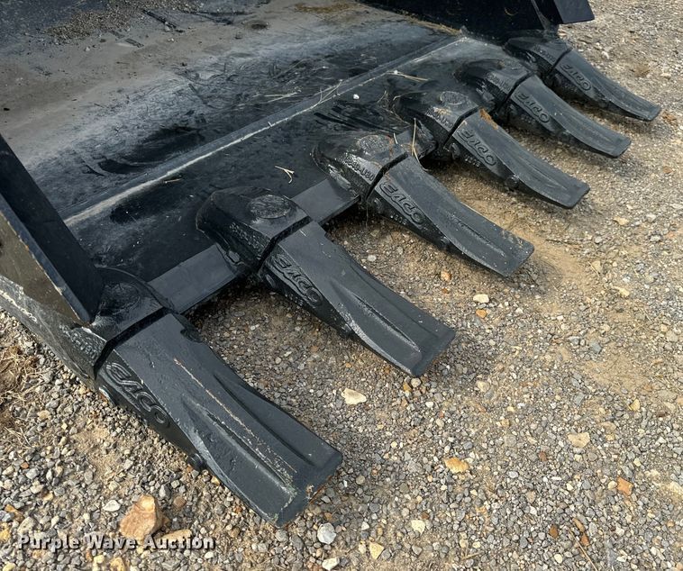 image for item EH6999 2022 Bobcat H18-1200-5105 excavator bucket