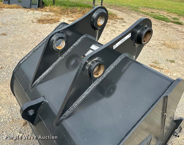 image for item EH6999 2022 Bobcat H18-1200-5105 excavator bucket