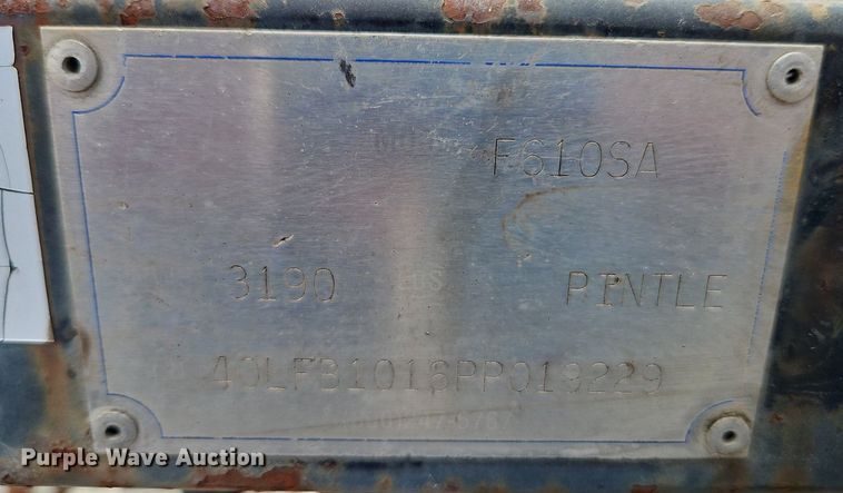 image for item EI8269 1993 Pace American F610SA enclosed cargo trailer