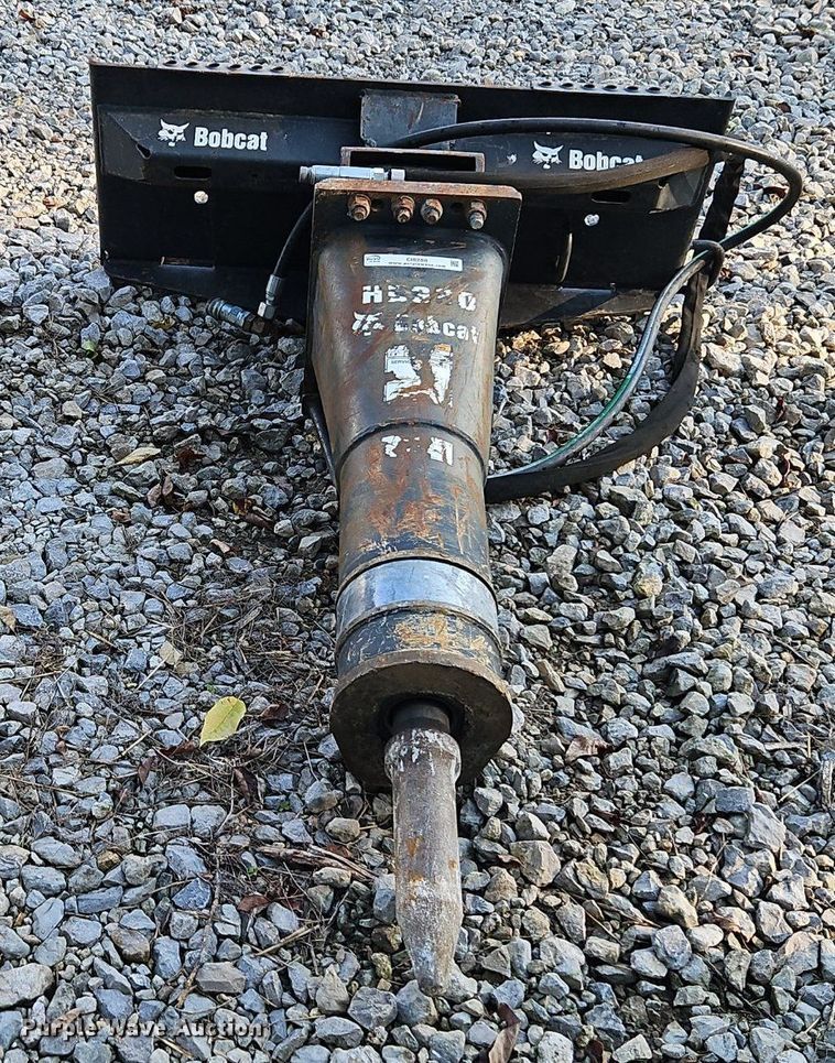 image for item EI8288 Bobcat HB980 breaker