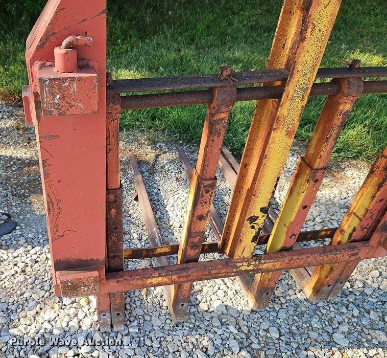 image for item EI8293 U.S. Truck Cranes Inc 647 pallet forks