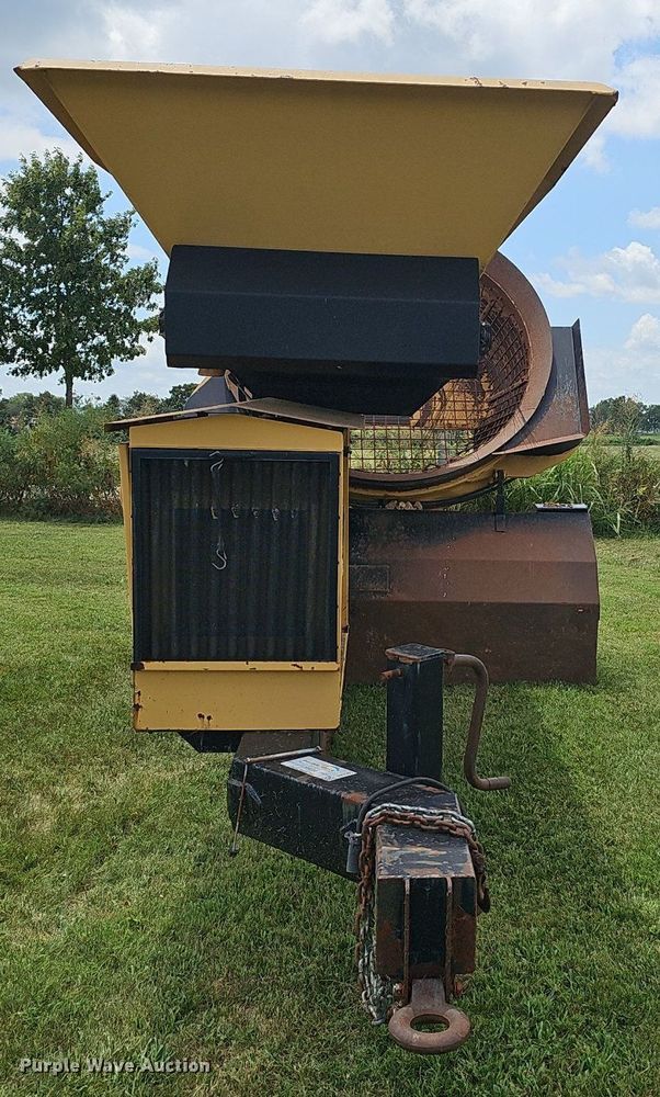 image for item EJ5811 2003 Orbit Screens 63 screening plant