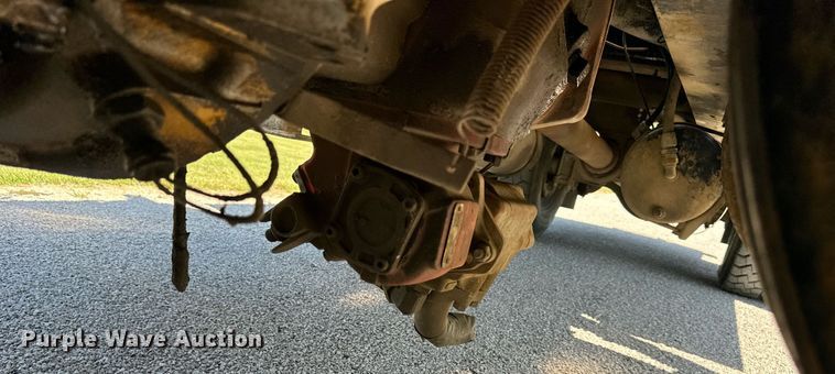 image for item EJ7238 1996 Western Star  4900 utility / service truck