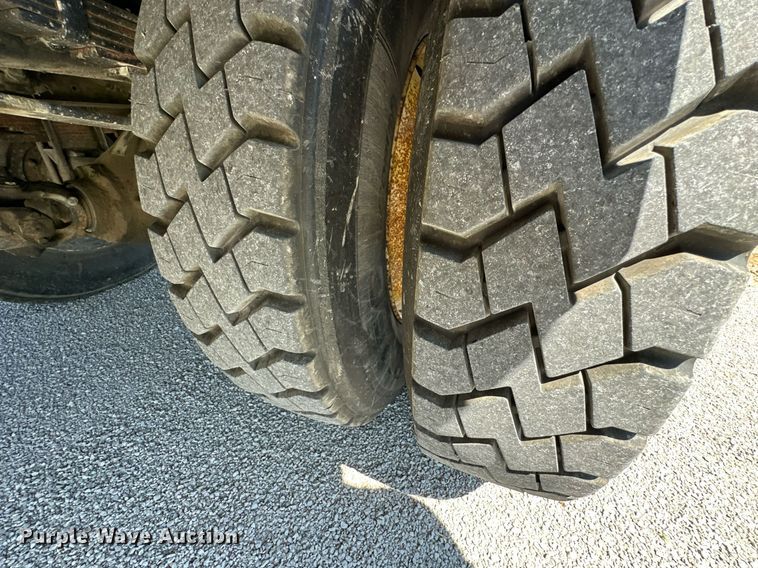 image for item EJ7238 1996 Western Star  4900 utility / service truck