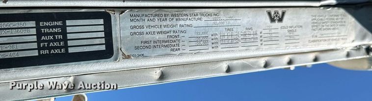 image for item EJ7238 1996 Western Star  4900 utility / service truck