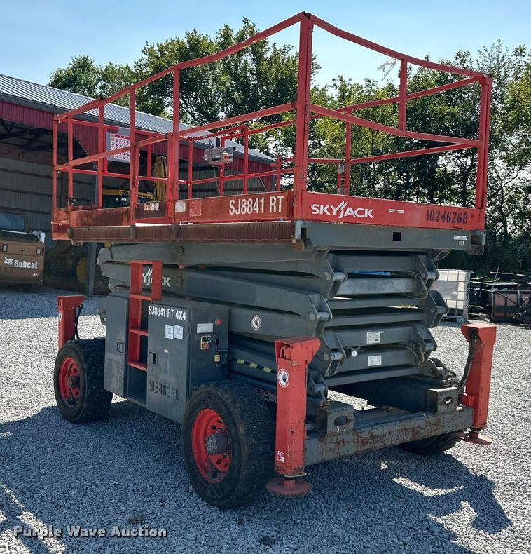 image for item EJ7283 Skyjack SJ8841 scissor lift