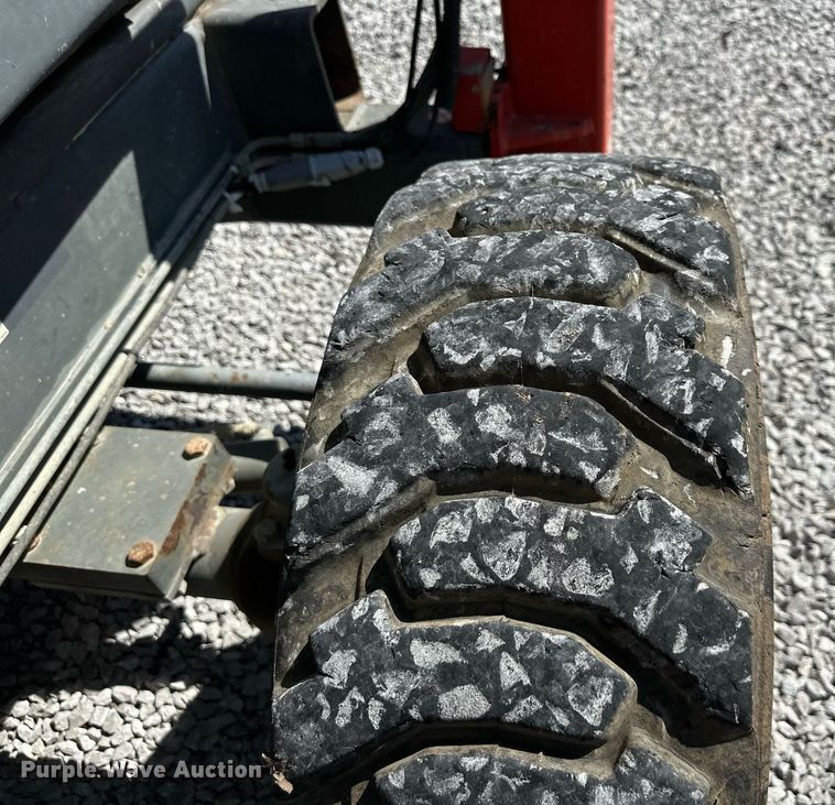 image for item EJ7283 Skyjack SJ8841 scissor lift