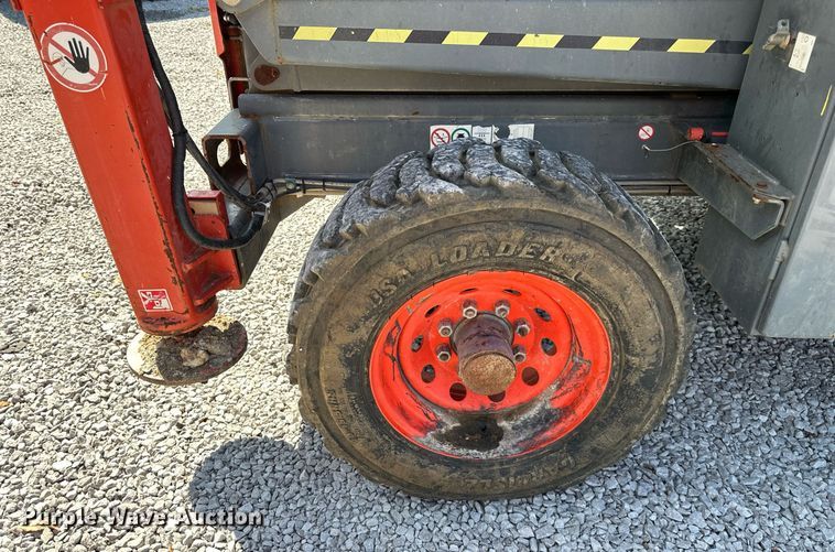 image for item EJ7283 Skyjack SJ8841 scissor lift