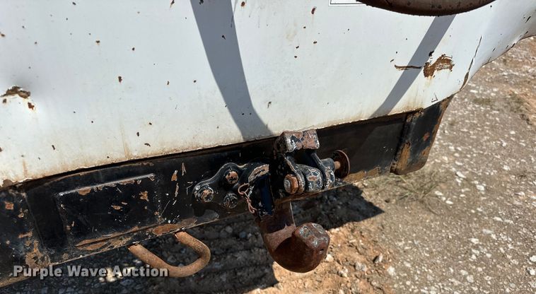 image for item EJ8914 IHI IC50 track carrier with digger derrick 