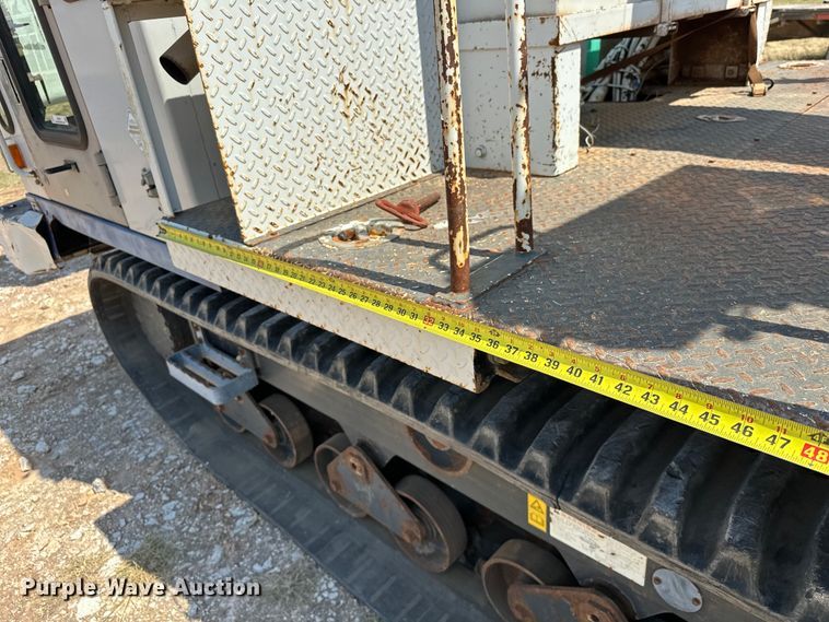 image for item EJ8914 IHI IC50 track carrier with digger derrick 