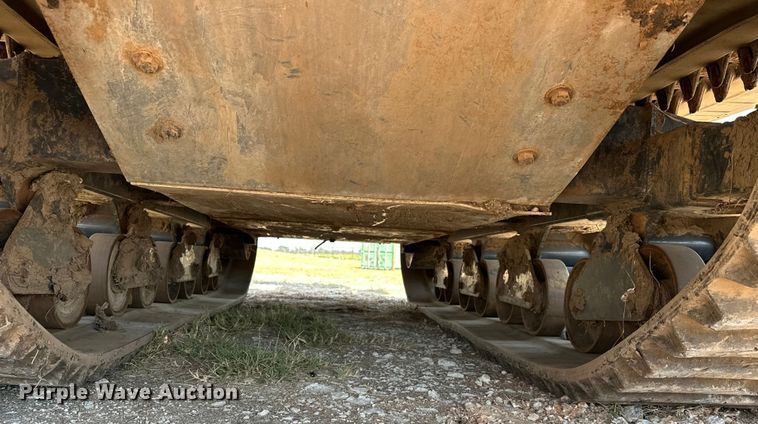 image for item EJ8914 IHI IC50 track carrier with digger derrick 