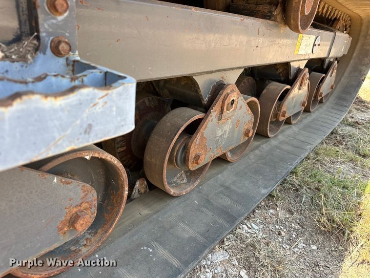 image for item EJ8914 IHI IC50 track carrier with digger derrick 