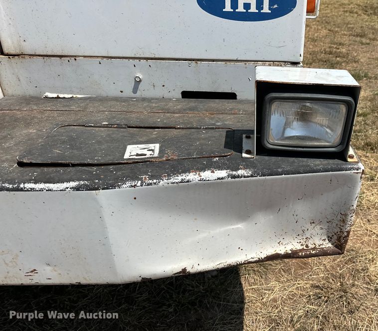 image for item EJ8915 IHI  IC50  track carrier with digger derrick 