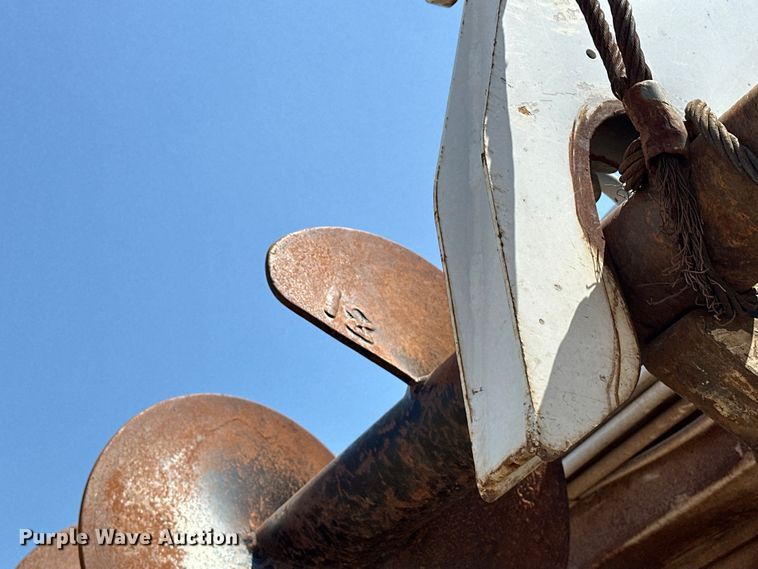 image for item EJ8915 IHI  IC50  track carrier with digger derrick 