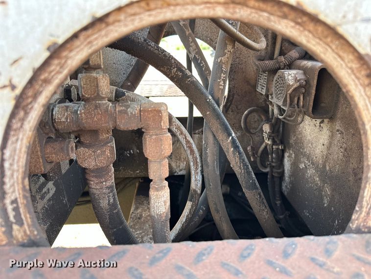 image for item EJ8915 IHI  IC50  track carrier with digger derrick 