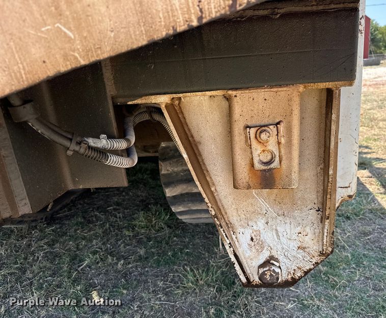 image for item EJ8915 IHI  IC50  track carrier with digger derrick 