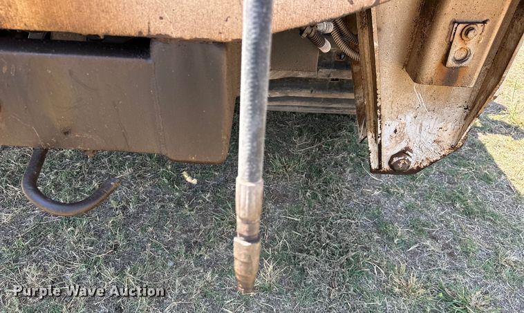 image for item EJ8915 IHI  IC50  track carrier with digger derrick 