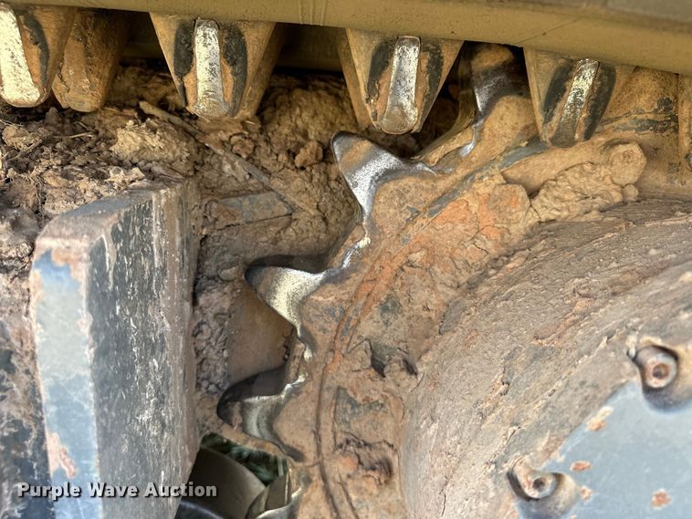 image for item EJ8915 IHI  IC50  track carrier with digger derrick 