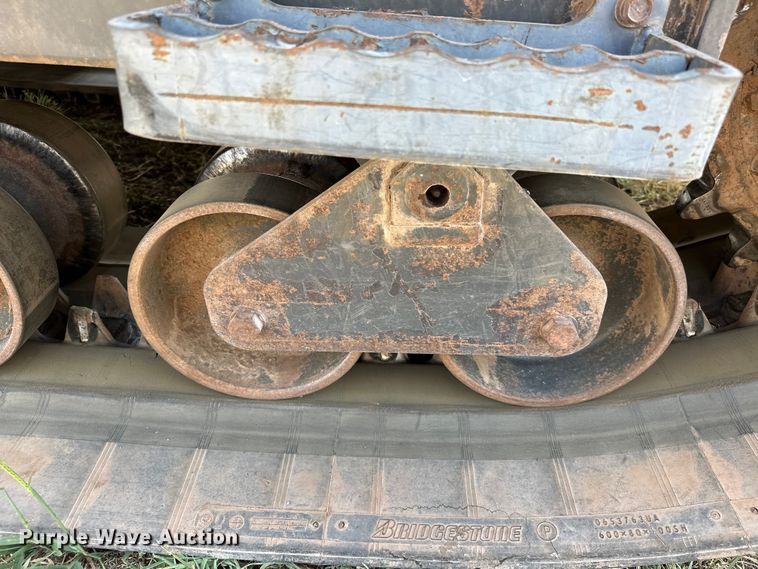 image for item EJ8915 IHI  IC50  track carrier with digger derrick 