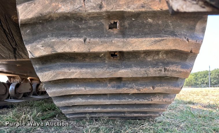 image for item EJ8915 IHI  IC50  track carrier with digger derrick 