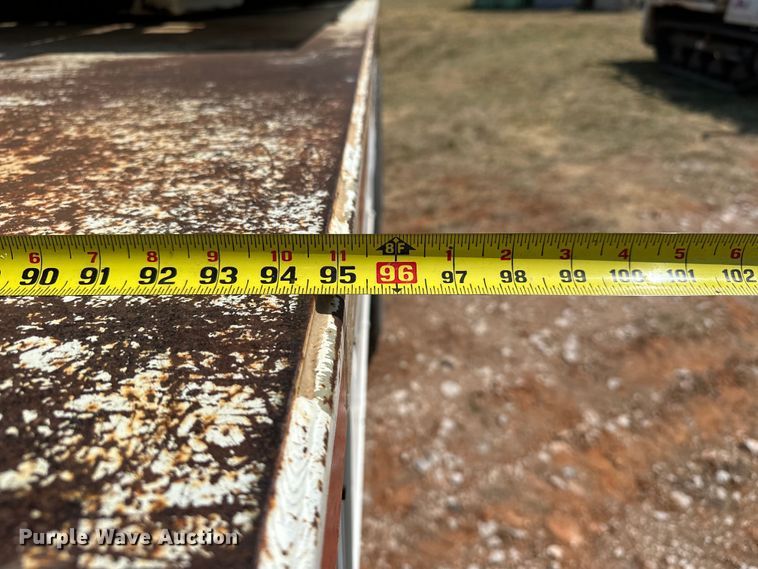 image for item EJ8916 2000 Freightliner  FL80 pressure digger truck