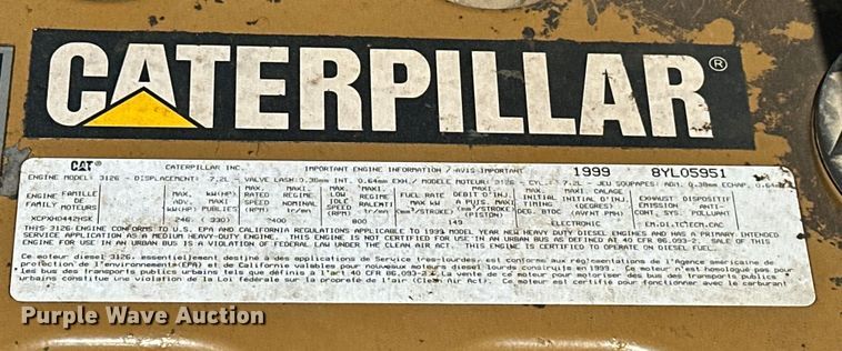 image for item EJ8916 2000 Freightliner  FL80 pressure digger truck