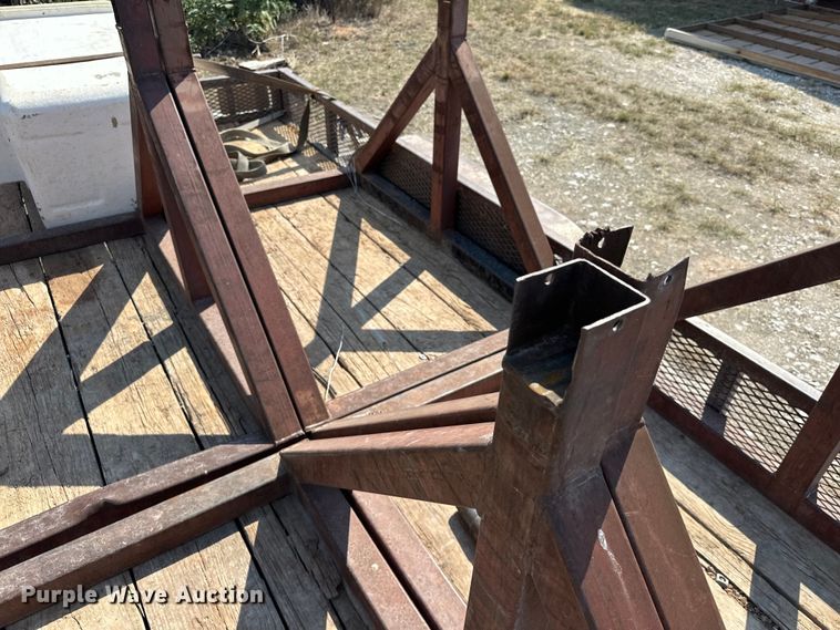 image for item EJ8921 (4) reel stands 