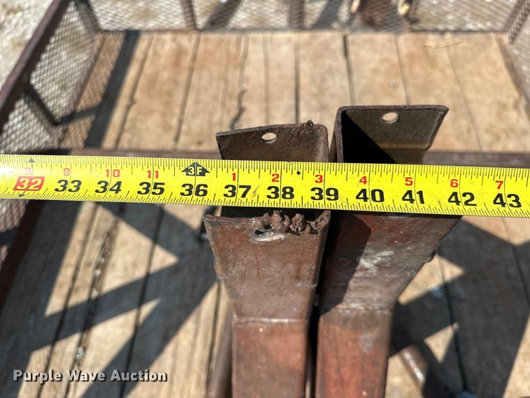 image for item EJ8921 (4) reel stands 