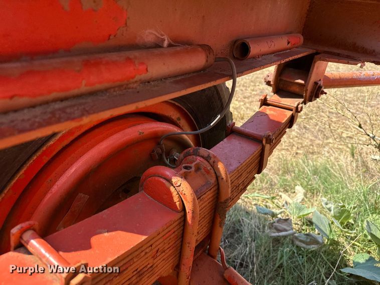 image for item EJ8923 Pole trailer