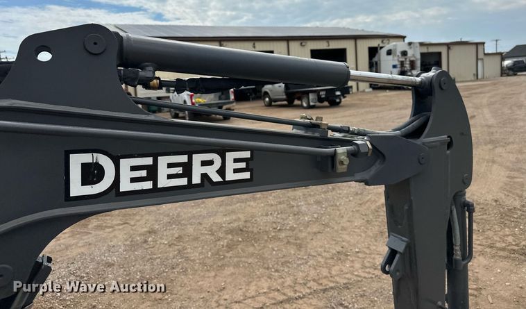 image for item EJ8967 2016 John Deere 17G mini excavator