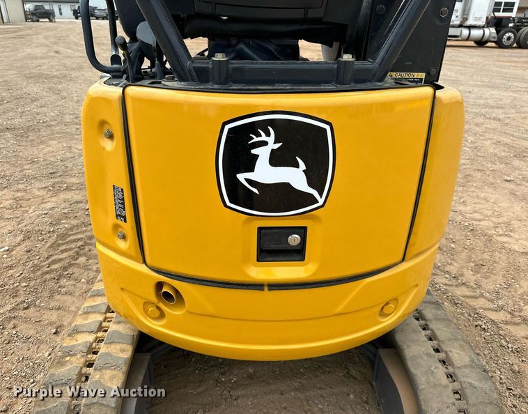 image for item EJ8967 2016 John Deere 17G mini excavator