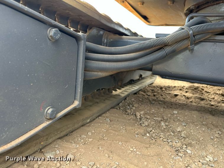 image for item EJ8967 2016 John Deere 17G mini excavator