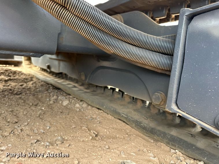 image for item EJ8967 2016 John Deere 17G mini excavator