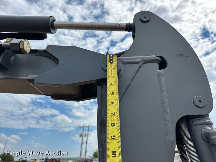 image for item EJ8967 2016 John Deere 17G mini excavator