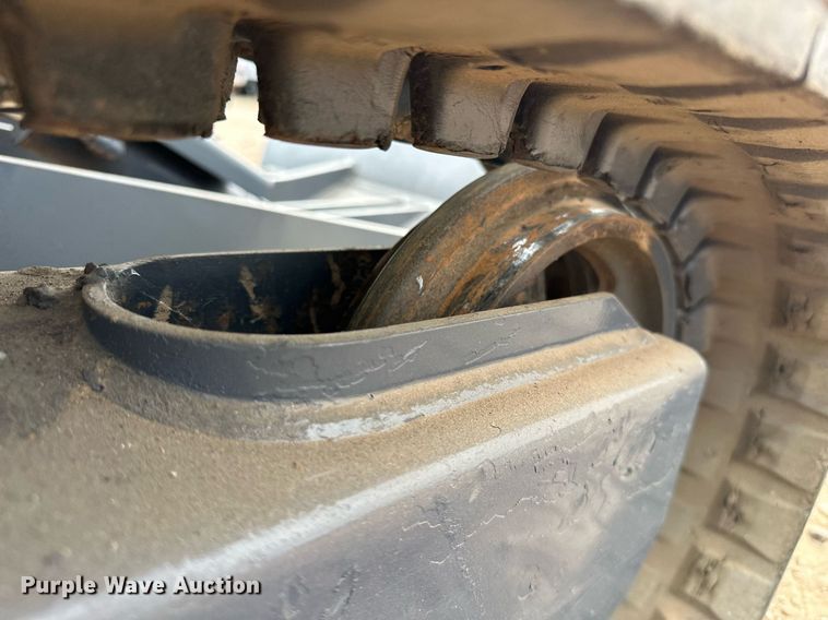 image for item EJ8967 2016 John Deere 17G mini excavator