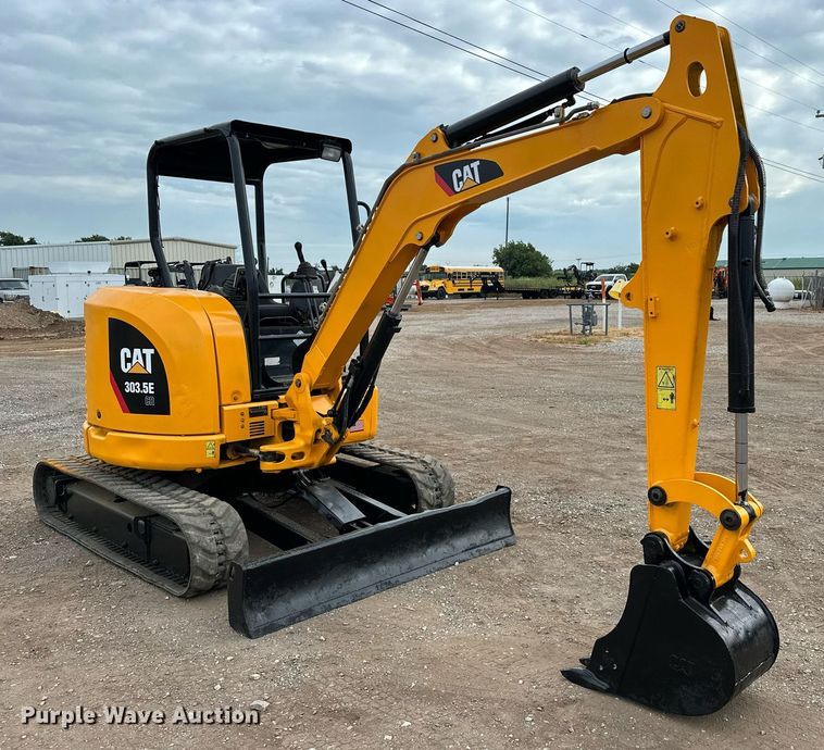 image for item EJ8968 2014 Caterpillar  303.5E mini excavator