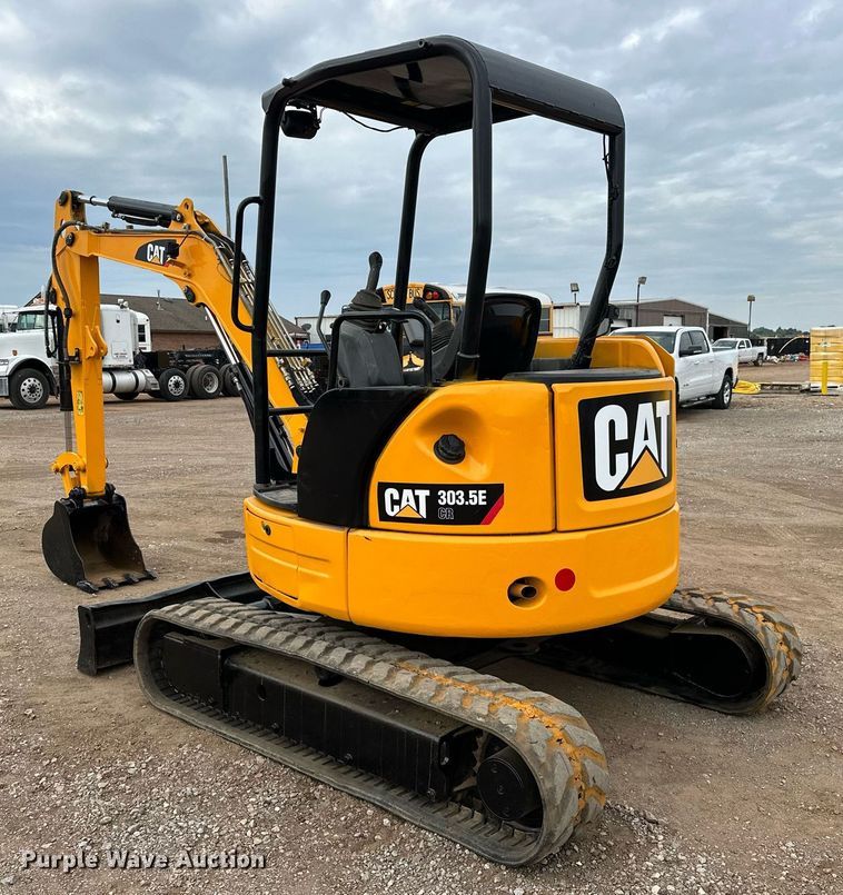 image for item EJ8968 2014 Caterpillar  303.5E mini excavator