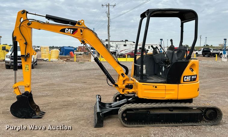 image for item EJ8968 2014 Caterpillar  303.5E mini excavator