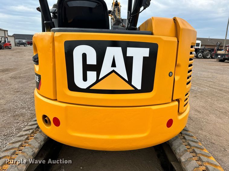 image for item EJ8968 2014 Caterpillar  303.5E mini excavator