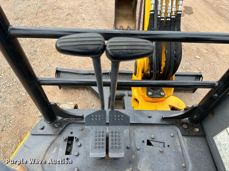 image for item EJ8968 2014 Caterpillar  303.5E mini excavator