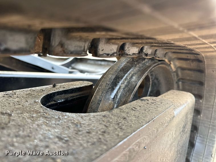 image for item EJ8968 2014 Caterpillar  303.5E mini excavator