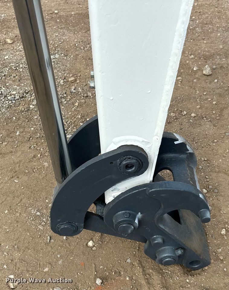 image for item EJ8969 2014 Bobcat E35 mini excavator