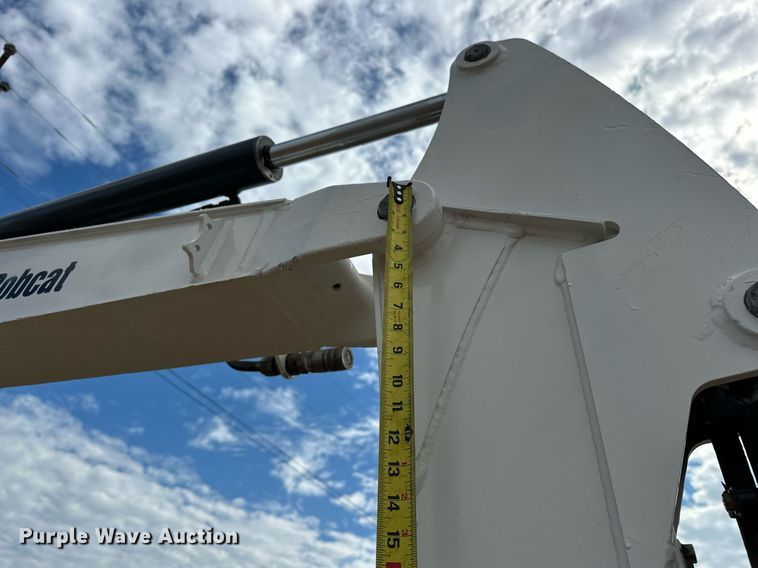 image for item EJ8969 2014 Bobcat E35 mini excavator