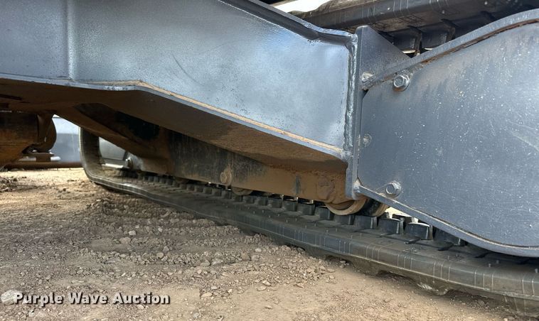 image for item EJ8969 2014 Bobcat E35 mini excavator