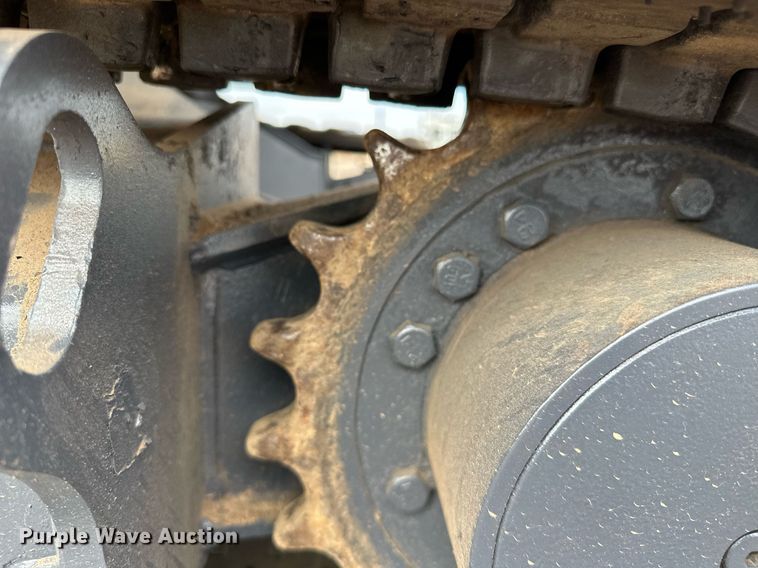 image for item EJ8969 2014 Bobcat E35 mini excavator