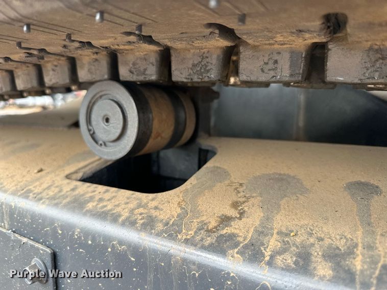 image for item EJ8969 2014 Bobcat E35 mini excavator