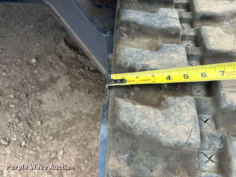 image for item EJ8969 2014 Bobcat E35 mini excavator