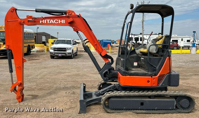 image for item EJ8970 2011 Hitachi  Zaxis 35U-3 mini excavator